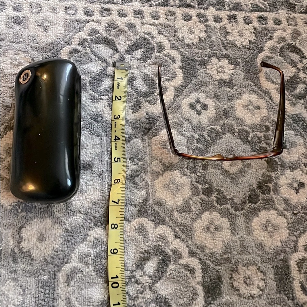 Authentic Chanel glasses - Picture 5 of 6
